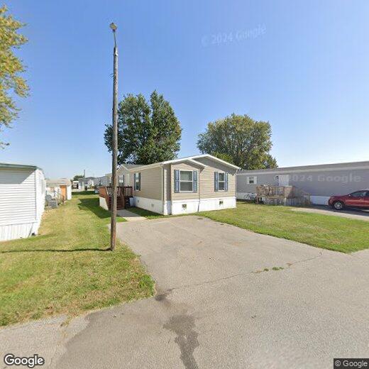 Primary Photo - 4 br, 2 bath Mobile Home - 722 Collins Dr.