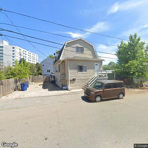 Primary Photo - 14 Arcadia St