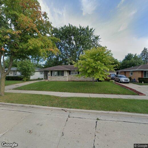 8239 W Casper St, Milwaukee, WI 53223 House Rental in Milwaukee, WI