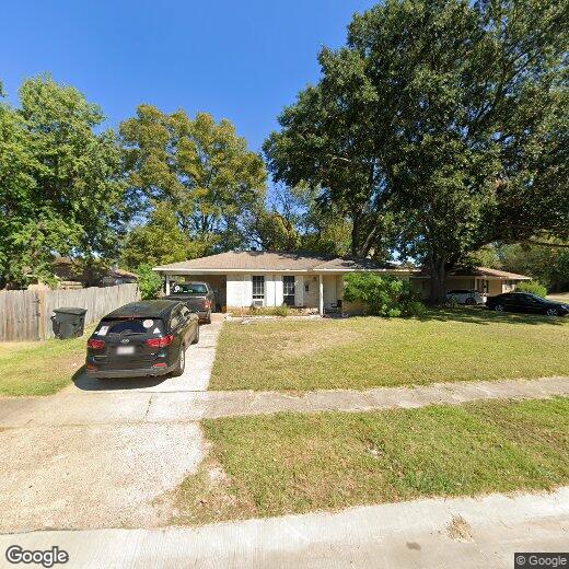 Primary Photo - Refurbished - 3 bdrm 1.5 bath