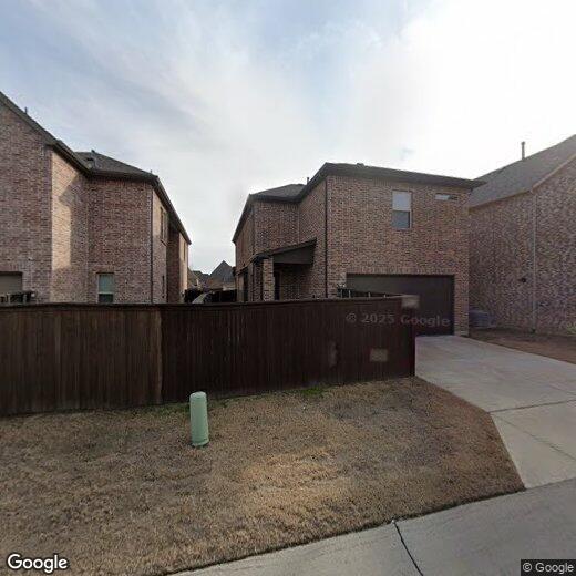 Primary Photo - 1066 James Ct