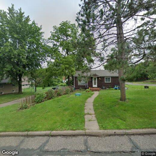 Foto principal - 823 Elm St