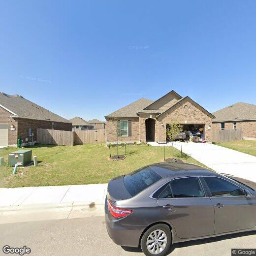 Foto principal - 615 Dogwood St