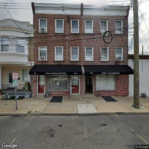 Primary Photo - 762 W Railroad Ave