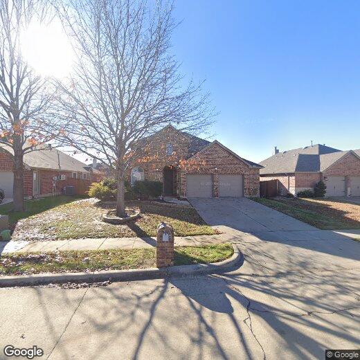 Foto principal - 2424 Chesterwood Dr