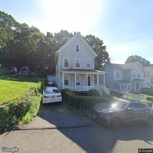 26 Rockwood Ave Unit 2fl, Ansonia, CT 06401 Room for Rent in Ansonia