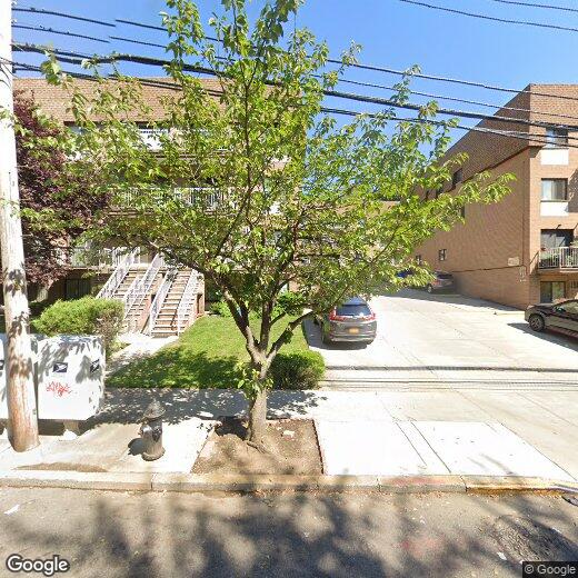 Primary Photo - 172-69 Highland Ave