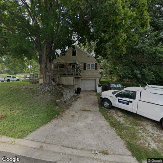 Primary Photo - 1915 S 33rd St