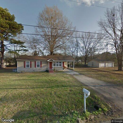 1928 Simpson Dr, Tupelo, MS 38804 House for Rent in Tupelo, MS