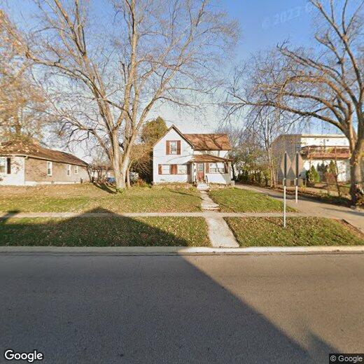 618 N Washington Ave, Batavia, IL 60510 House for Rent in Batavia, IL