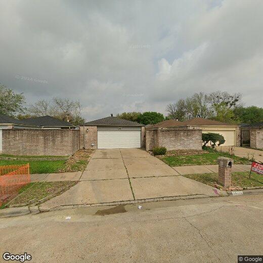 Foto principal - 16110 Indian Mill Dr