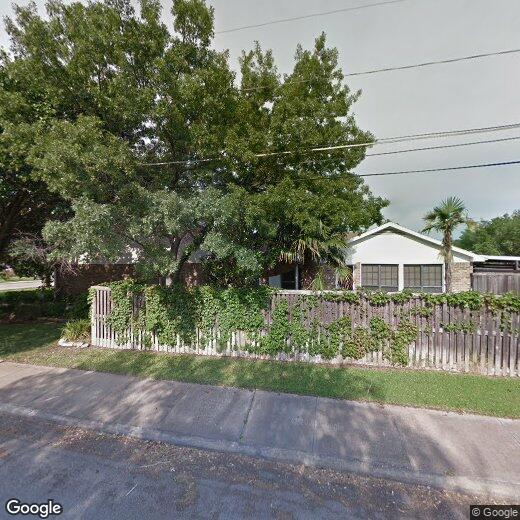 Foto principal - 3057 Westforest Dr