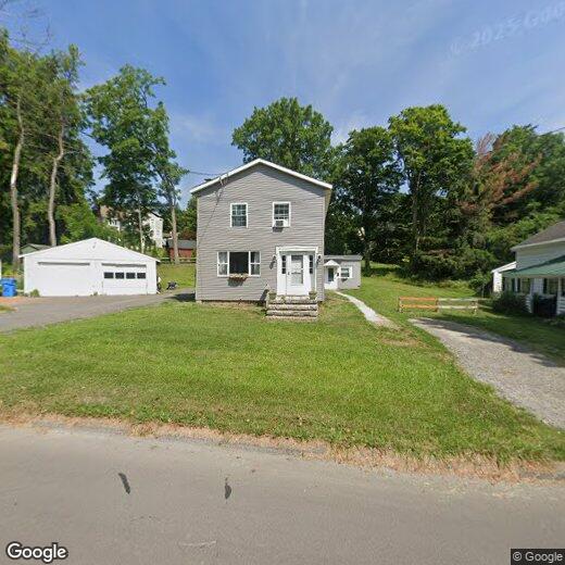 11 Corwin St, Cazenovia, NY 13035 Apartment for Rent in Cazenovia, NY