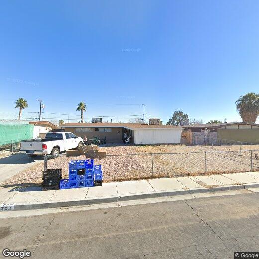 Foto principal - 704 N Flower St