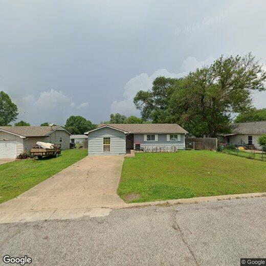 Primary Photo - 513 E 5th Pl