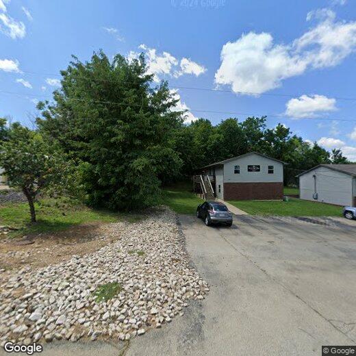 Primary Photo - 823 Cherry St