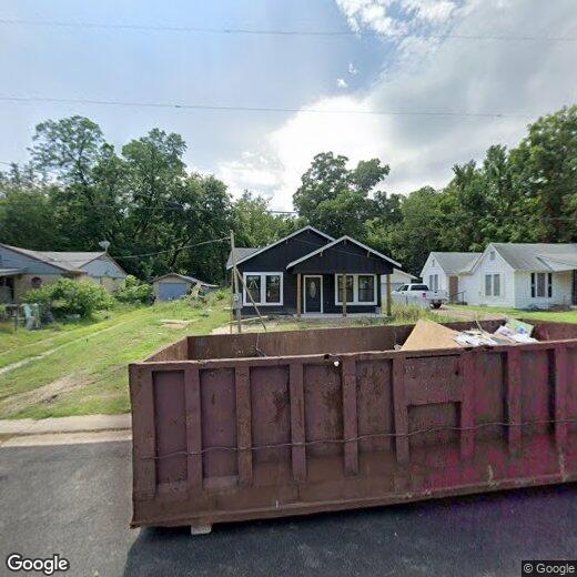 Foto principal - 831 Fisher St