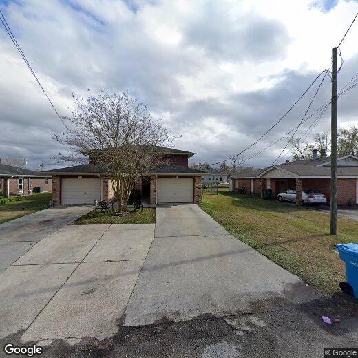 Primary Photo - 323 Woodland Dr