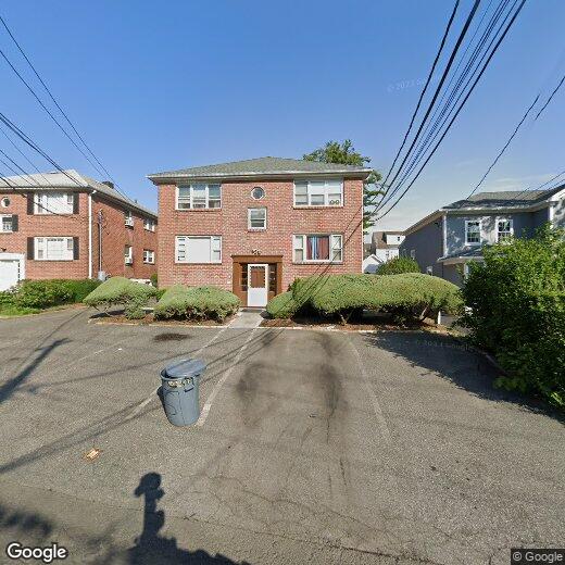 Primary Photo - 31 N Hillside Ave