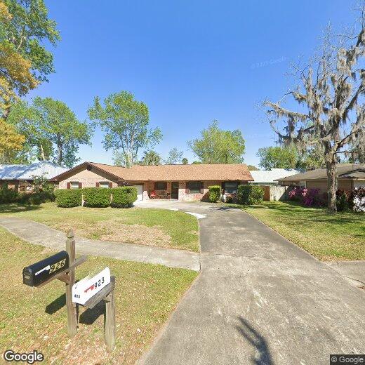 Primary Photo - 923 Tall Pine Dr