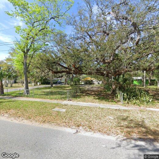 Primary Photo - 633 Florence St