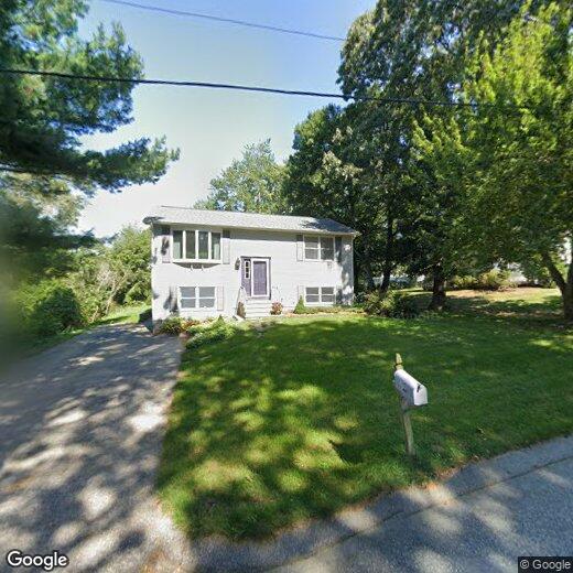 Primary Photo - 29 Edgewater Rd
