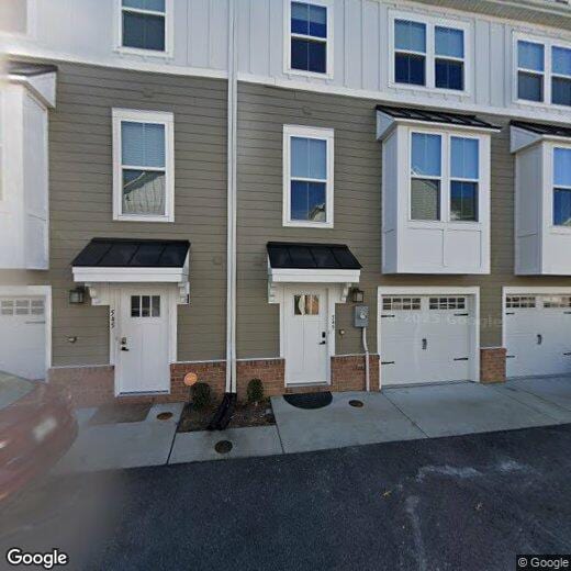 Foto principal - 549 Westport St