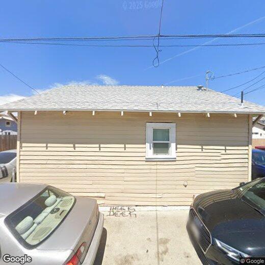 Primary Photo - 335 W 8th St