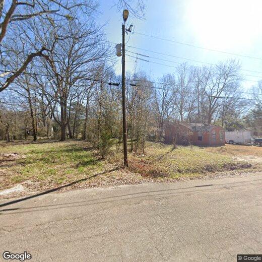 Primary Photo - 215 Vandergriff St