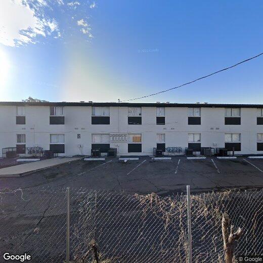 Primary Photo - 252 W Valencia Rd