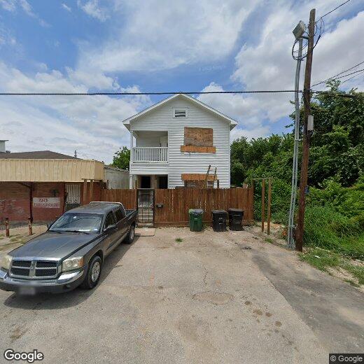 Primary Photo - 2812 Live Oak St