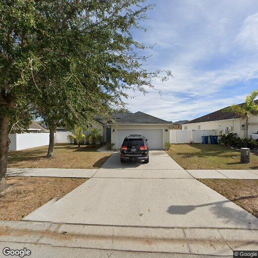 Primary Photo - 703 Flagstone St