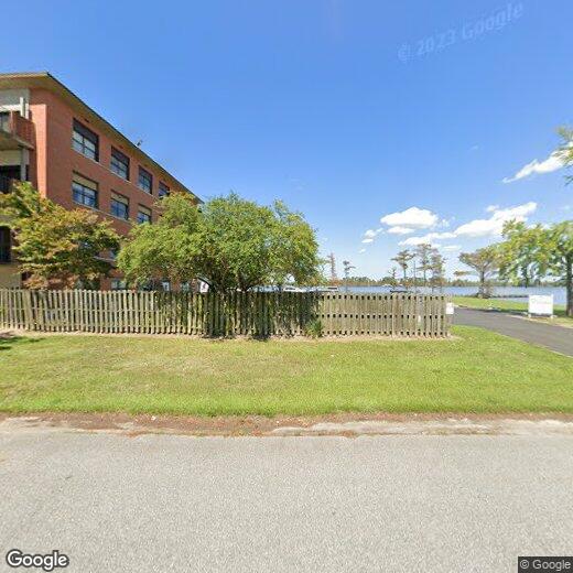 Primary Photo - 1221 Riverside Ave