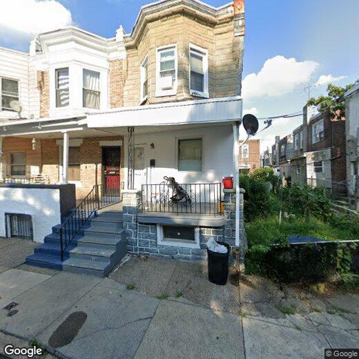 Primary Photo - 211 N Avondale St