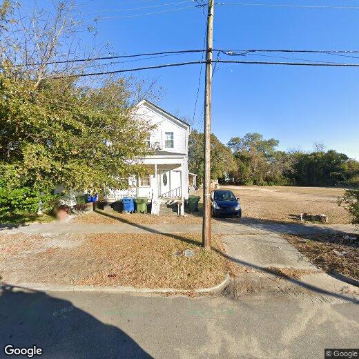 Primary Photo - 518 McRae St