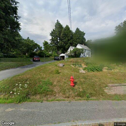 31 Messenger St Unit B, Lebanon, NH 03766 Room for Rent in Lebanon