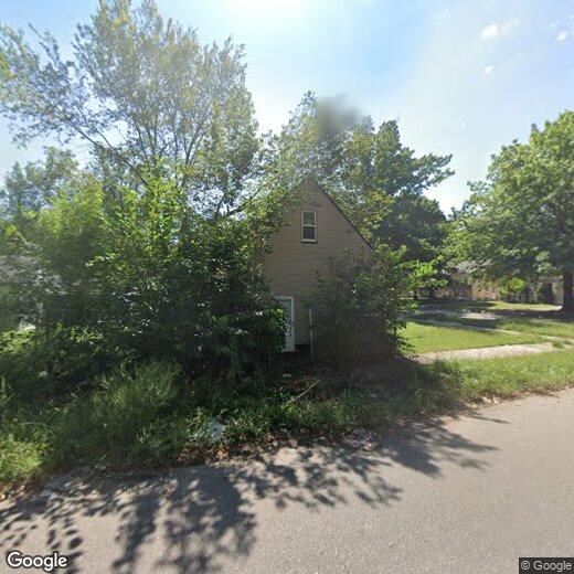 Foto principal - 18580 Fielding St