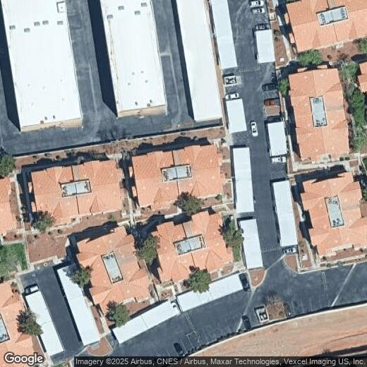 Primary Photo - 2 bedroom in gated community