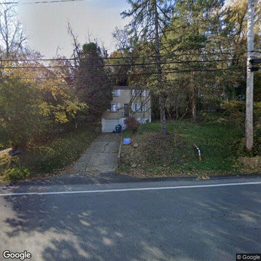 8046 Lincoln Rd, Verona, PA 15147 House for Rent in Verona, PA