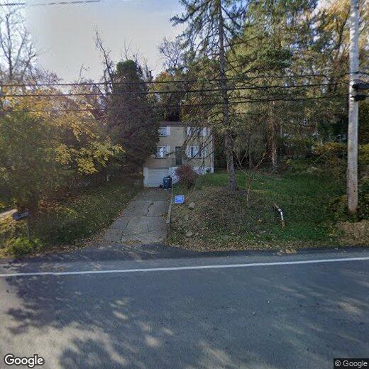 8046 Lincoln Rd, Verona, PA 15147 House for Rent in Verona, PA