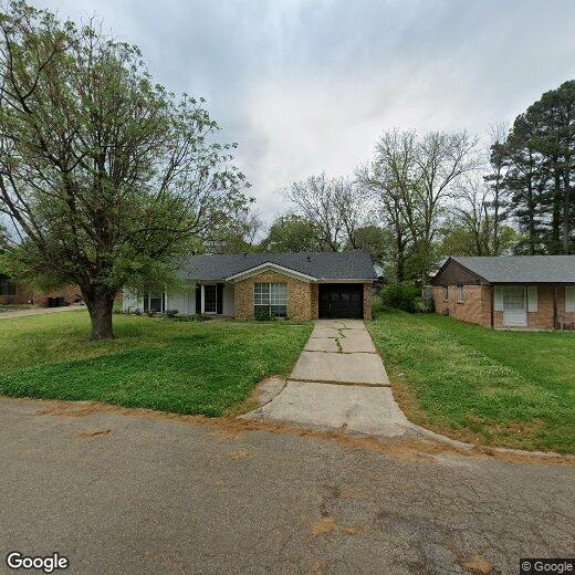 1303 E 30th St, Texarkana, AR 71854 House for Rent in Texarkana, AR