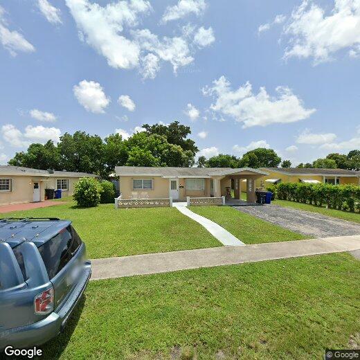 Foto principal - 4190 NW 45th St