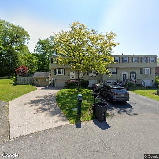 Primary Photo - 8416B Bramblebush Cir