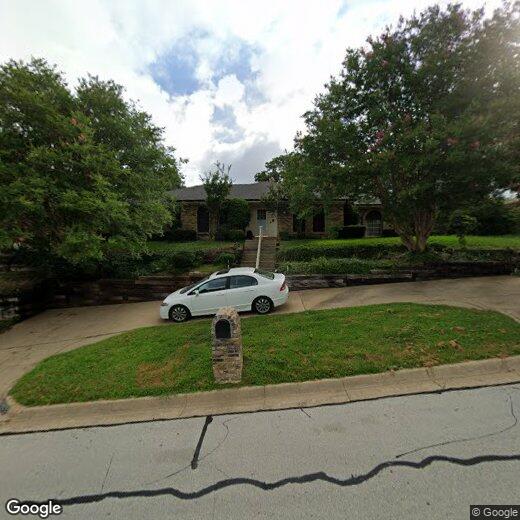 Foto principal - 2225 Prestonwood Dr