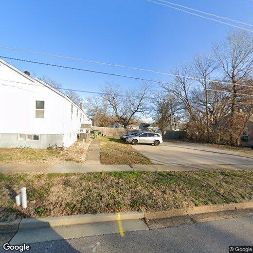 300 Rhodes Ave Unit A, Rolla, MO 65401 Room for Rent in Rolla, MO