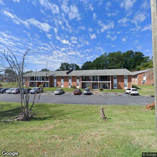 Foto principal - 2829 North O.Henry Boulevard