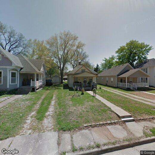 Primary Photo - 19 E 8th St