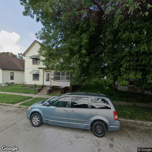 Foto principal - 320 W Clark St
