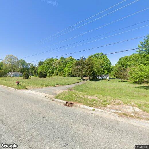 Primary Photo - 1201 Guilford College Rd