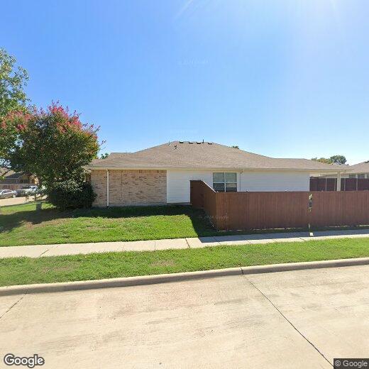 Primary Photo - 1065 Warbler Ln